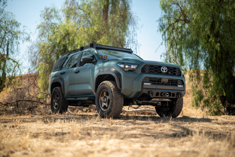 DV8 Offroad 2025 Toyota 4Runner Frontstoßstange mit Centric-Seilwinde