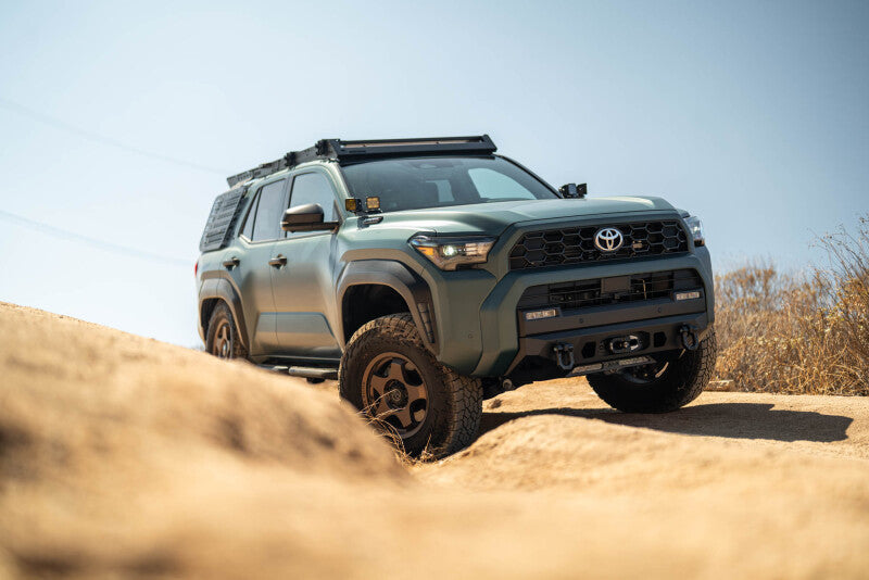 DV8 Offroad 2025 Toyota 4Runner Frontstoßstange mit Centric-Seilwinde