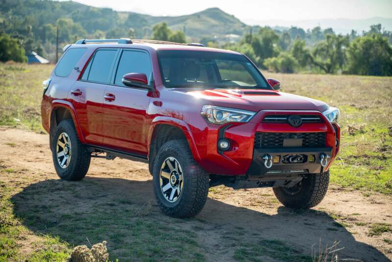 DV8 Offroad 14-24 Toyota 4Runner Centric Series Seilwinden-Frontstoßstange