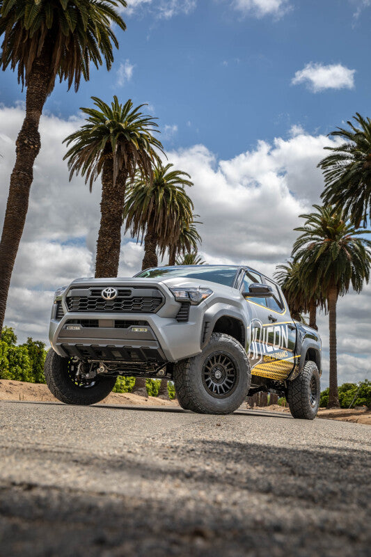 ICON 2024+ Toyota Tacoma 1,25-3 Zoll Stage 8 Fahrwerkssystem aus Billet-Aluminium mit Dreifachfederung
