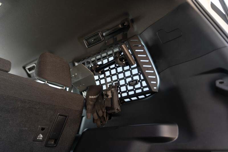DV8 Offroad 2024+ Toyota Land Cruiser Heckscheibentasche Molle