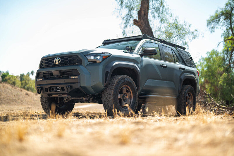 DV8 Offroad 2025 Toyota 4Runner Frontstoßstange mit Centric-Seilwinde