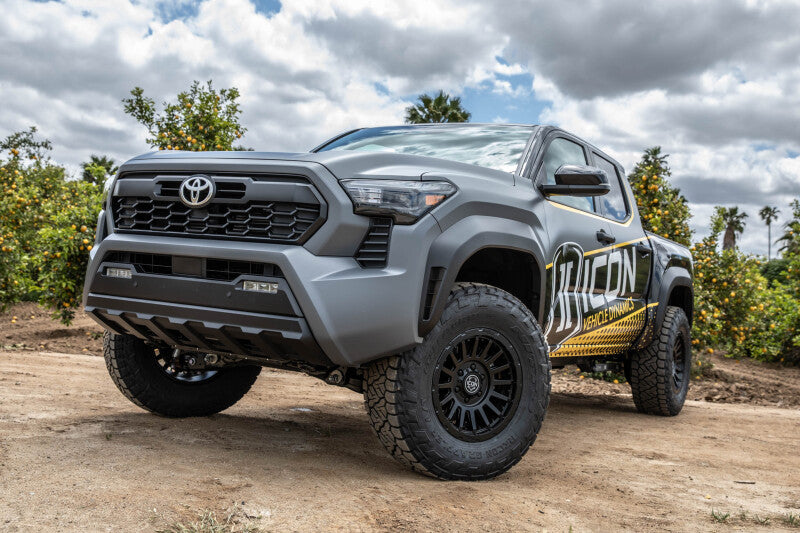 ICON 2024+ Toyota Tacoma 1,25-3 Zoll Stage 3 Fahrwerkssystem Rohrrahmen mit Dreifachfederung