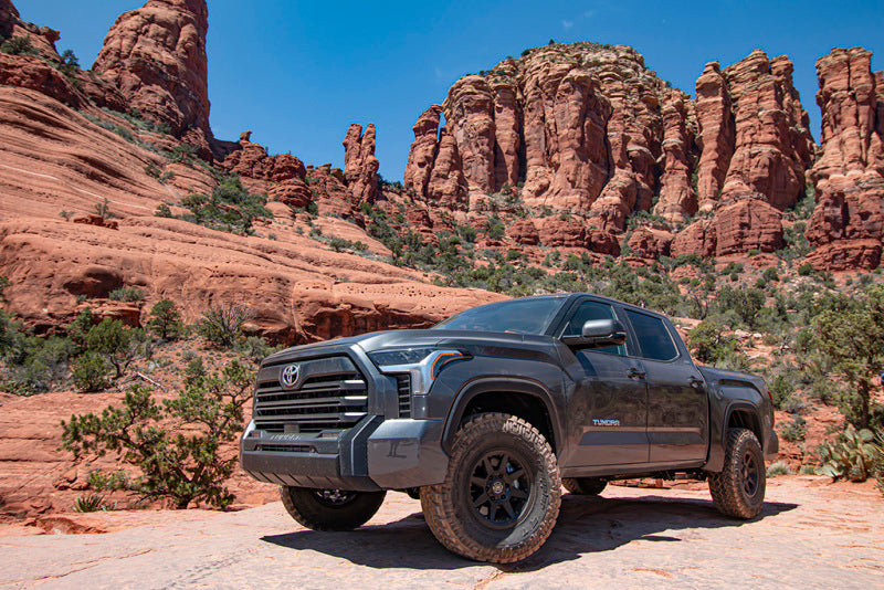 ICON 2022+ Toyota Tundra 0-2,25 Zoll Stufe 2 Fahrwerkssystem