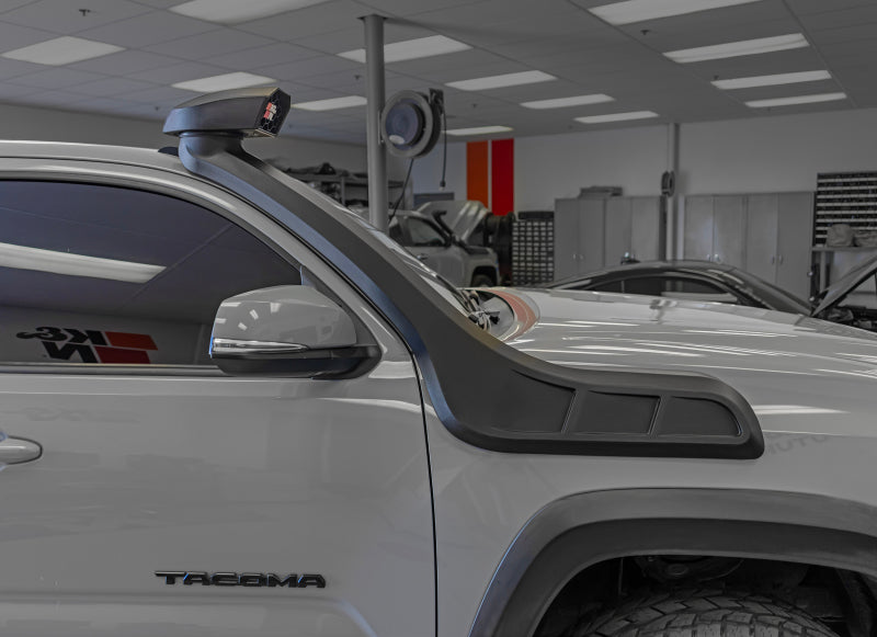 K&amp;N 16-23 Toyota Tacoma V6-3.5L Ansaugkit mit erhöhtem Ansaugweg (Schnorchel)