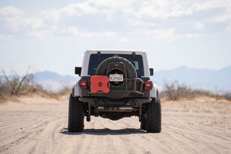 DV8 18-25 Jeep Wrangler JL Karosseriemontierter Reserveradträger