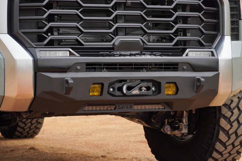 DV8 - 2022 Toyota Tundra Centric Series Frontstoßstange