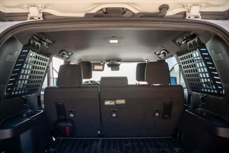 DV8 Offroad 2024+ Toyota Land Cruiser Heckscheibentasche Molle