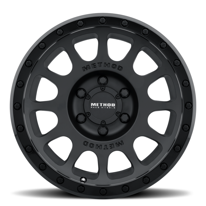 Method MR305 NV 17x8,5 0mm Offset 8x6,5 130,81mm CB Mattschwarz/Glanzschwarz Felge