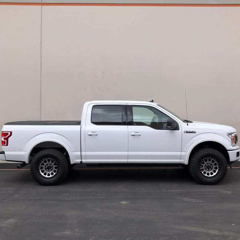 Camburg 21-24 Ford F150 (außer Raptor) Performance-Lift-Kit mit Fox 2.0 Gewindefahrwerk