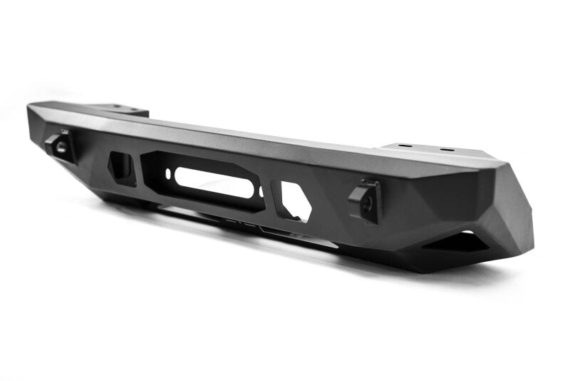 DV8 Offroad 2025 Toyota 4Runner Frontstoßstange mit Centric-Seilwinde